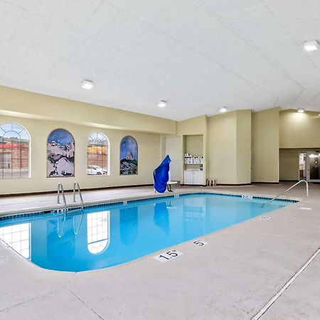 Quality Inn Near Monument Health Rapid City Hospital Kültér fotó