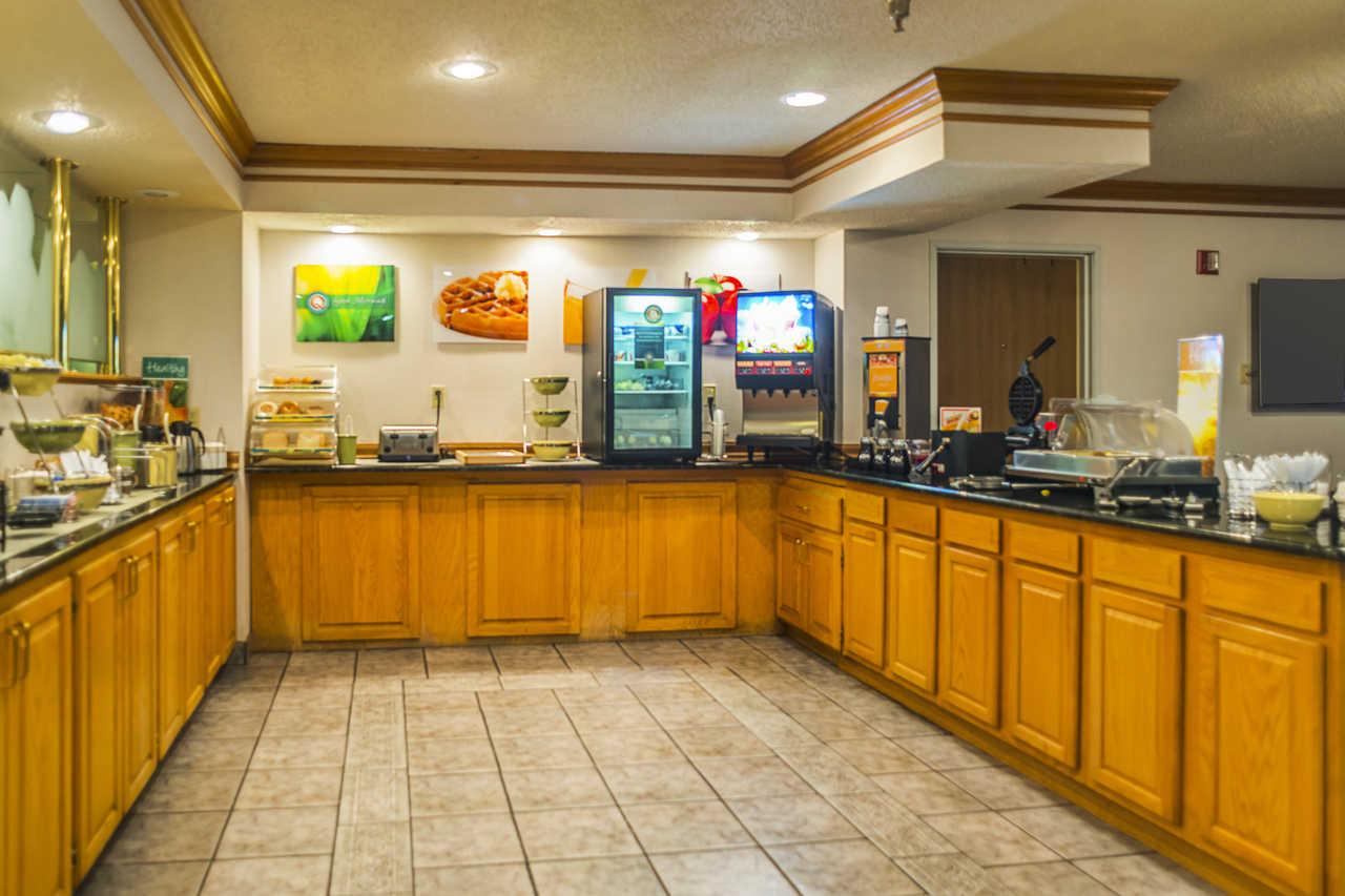 Quality Inn Near Monument Health Rapid City Hospital Kültér fotó