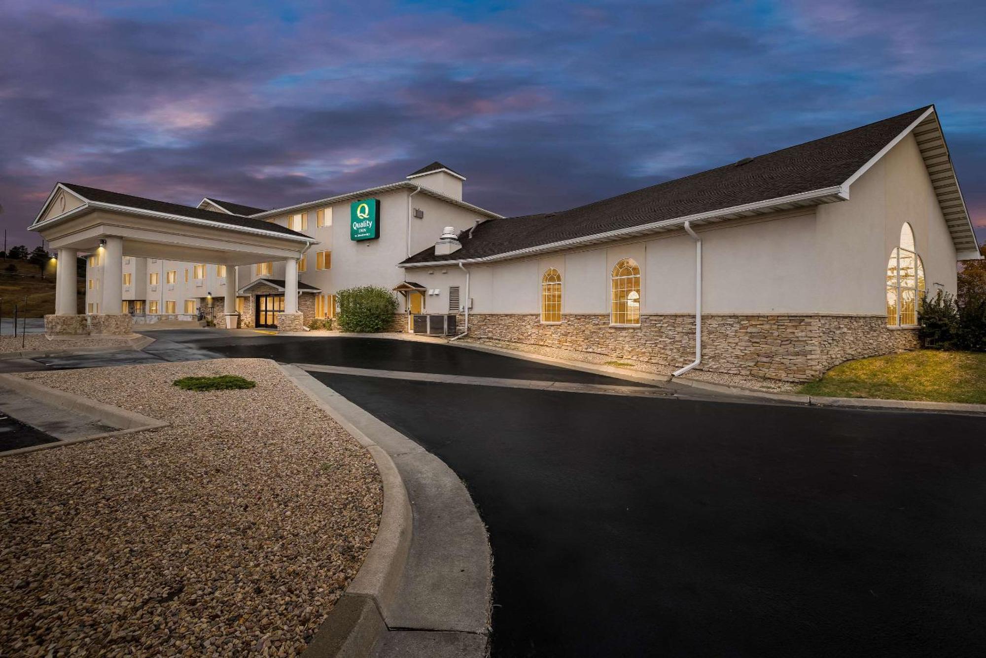 Quality Inn Near Monument Health Rapid City Hospital Kültér fotó