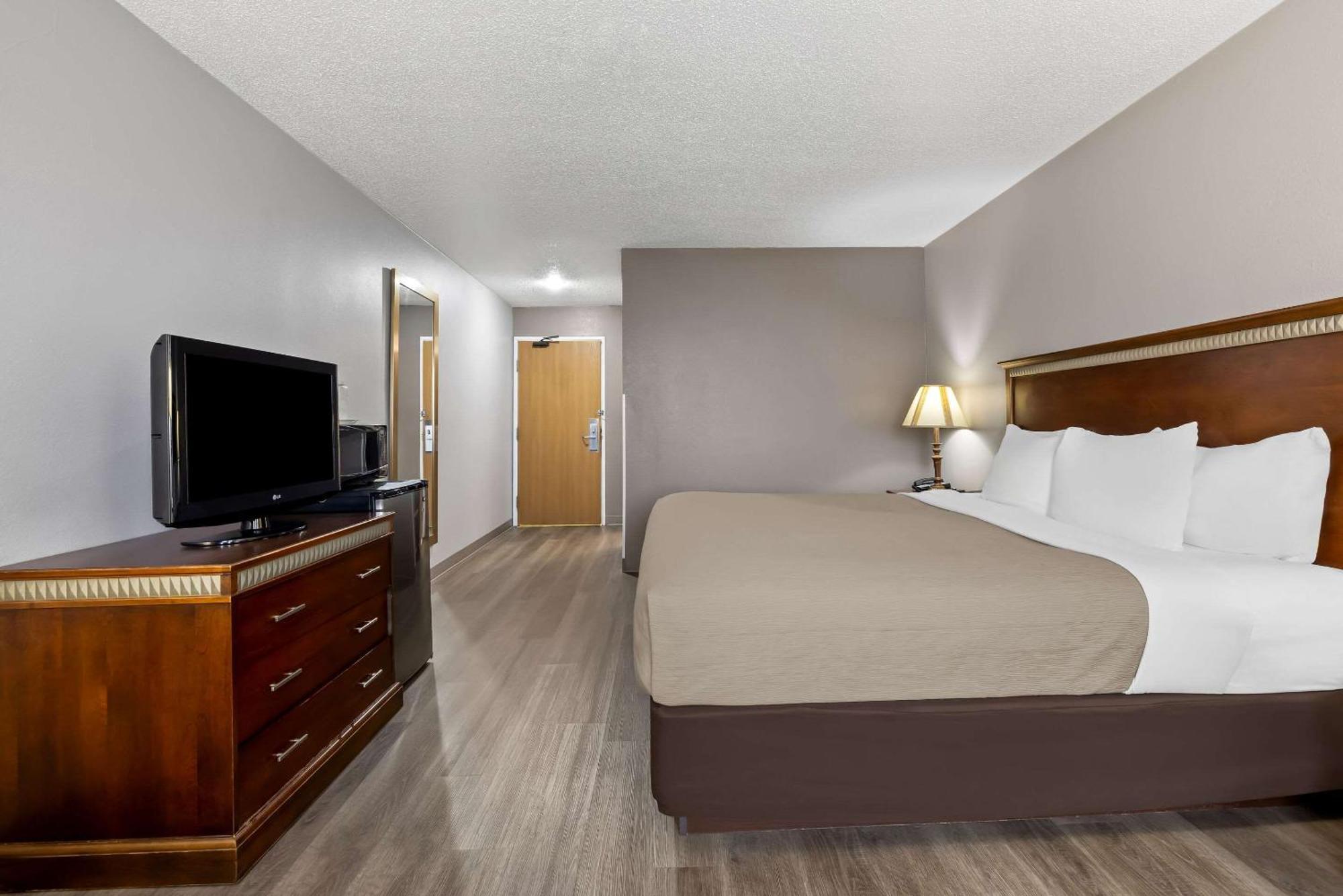 Quality Inn Near Monument Health Rapid City Hospital Kültér fotó