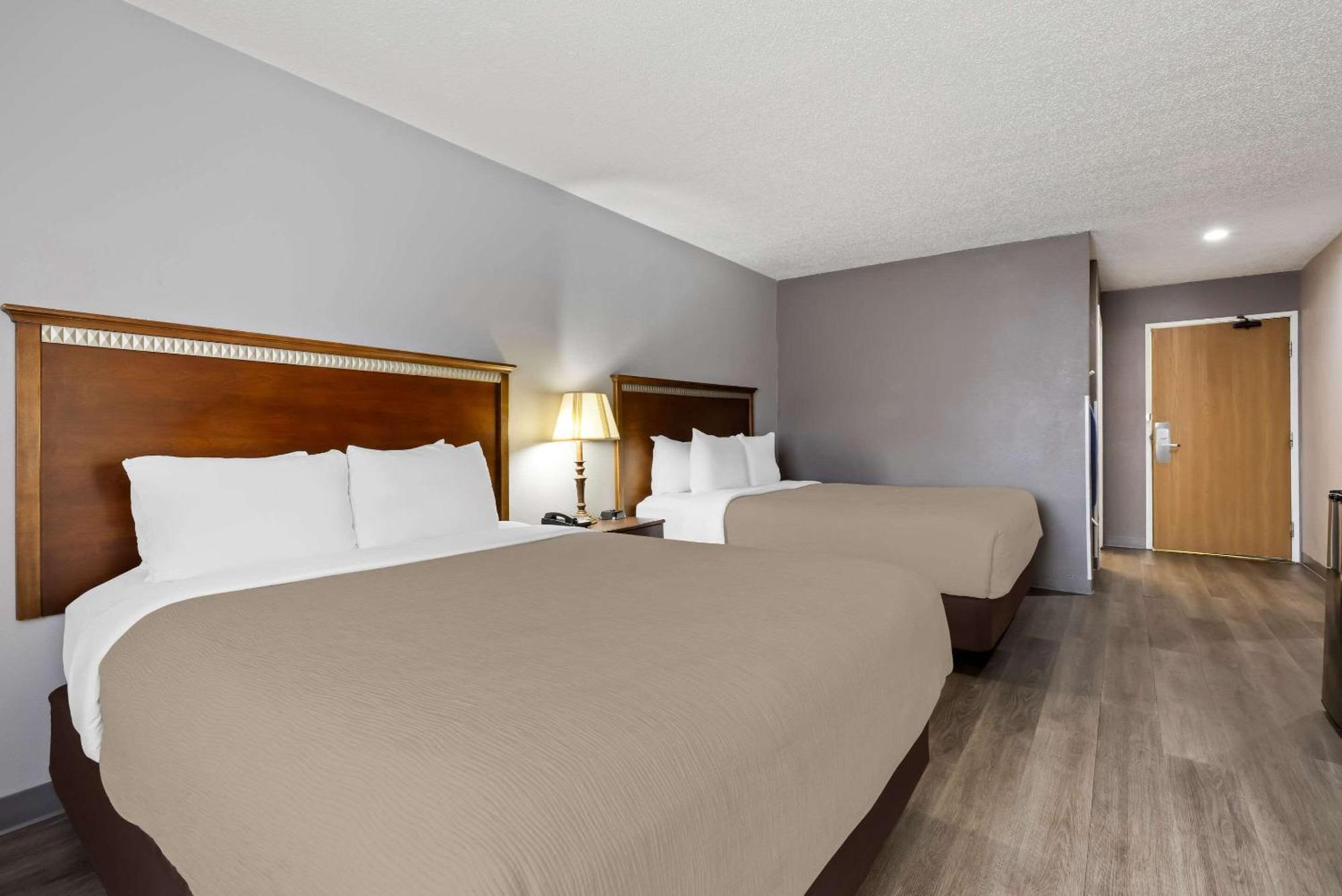 Quality Inn Near Monument Health Rapid City Hospital Kültér fotó