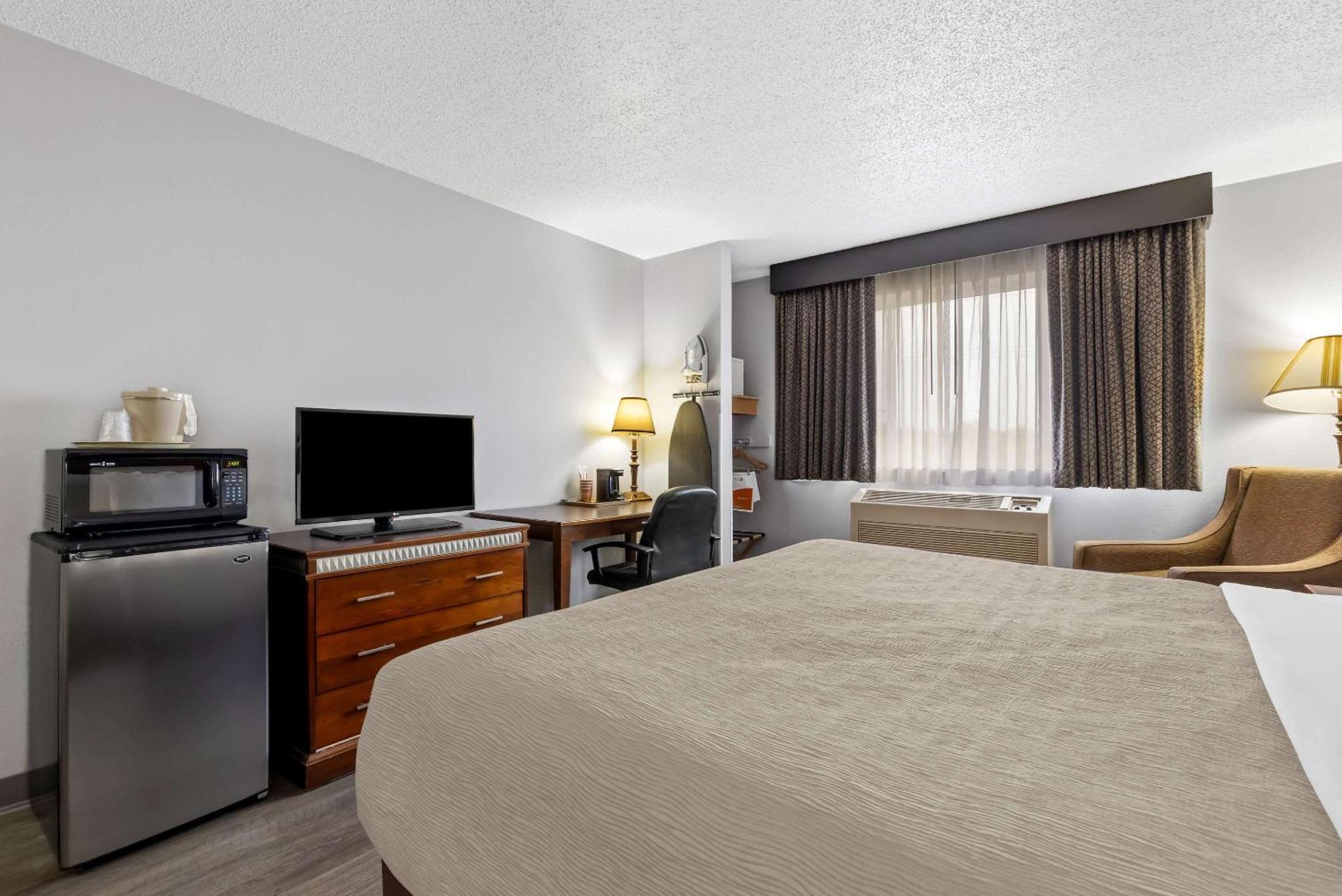 Quality Inn Near Monument Health Rapid City Hospital Kültér fotó