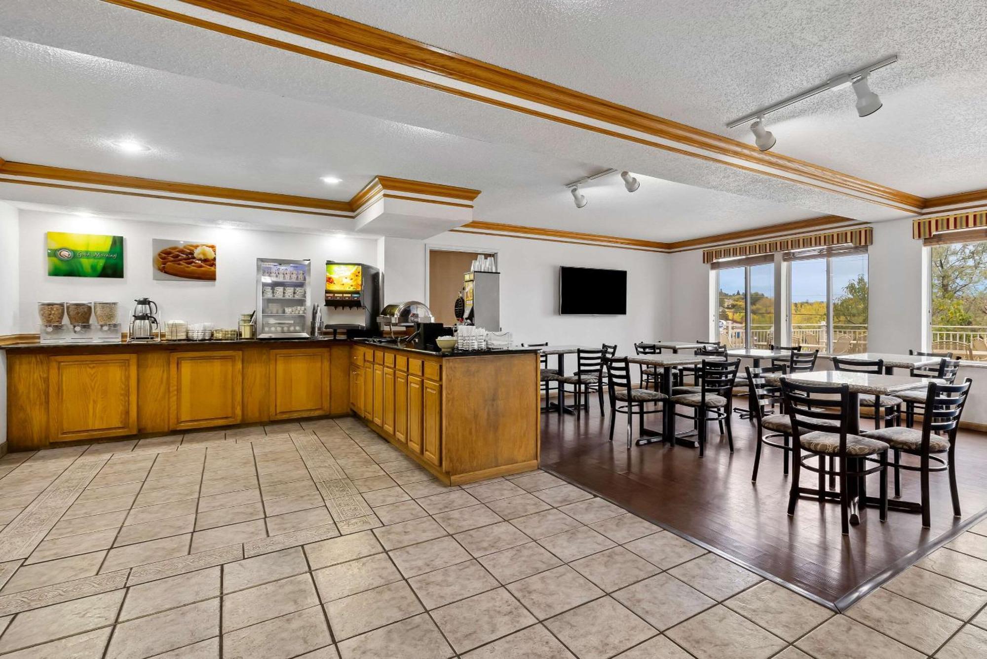 Quality Inn Near Monument Health Rapid City Hospital Kültér fotó